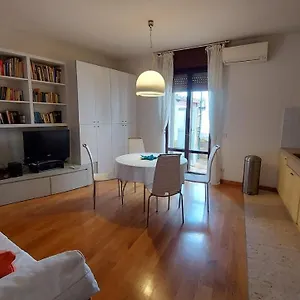 Appartamento Marconi – Porta Leoni, Verona
